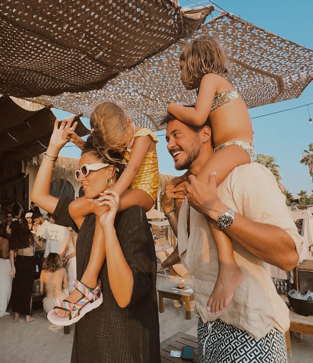 Pelin Akil ile Anıl Altan boşanıyor mu? Akil'den manidar paylaşım geldi - 3