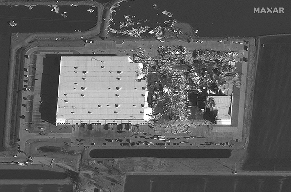 Uydu fotoğrafları, ABD'de yaşanan hortum felaketinin boyutlarını gözler önüne serdi - 12