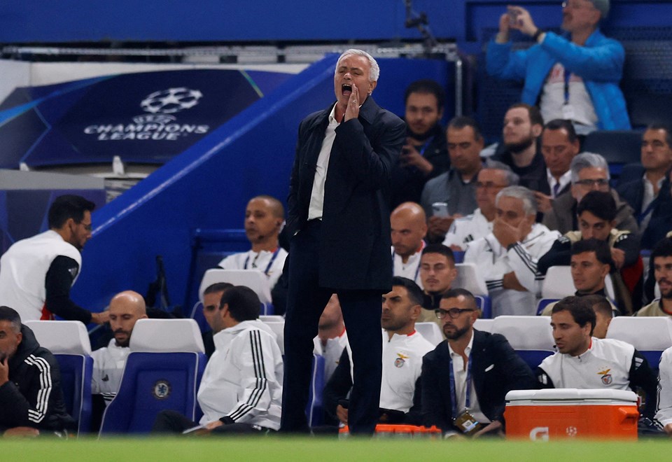 Jose Mourinho'nun dilinden Fenerbahçe düşmüyor: "Real Madrid Başkanı aradı ve tebrik etti | Kerem'i unutun!" - 1