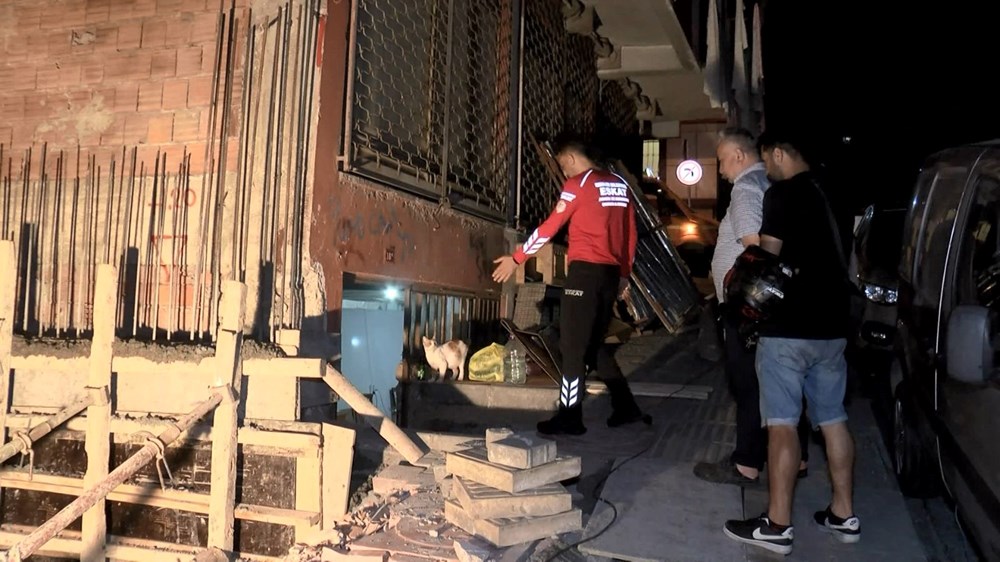 İstanbul'da 6 katlı bina oluşan çatlaklar nedeniyle tahliye edildi - 2