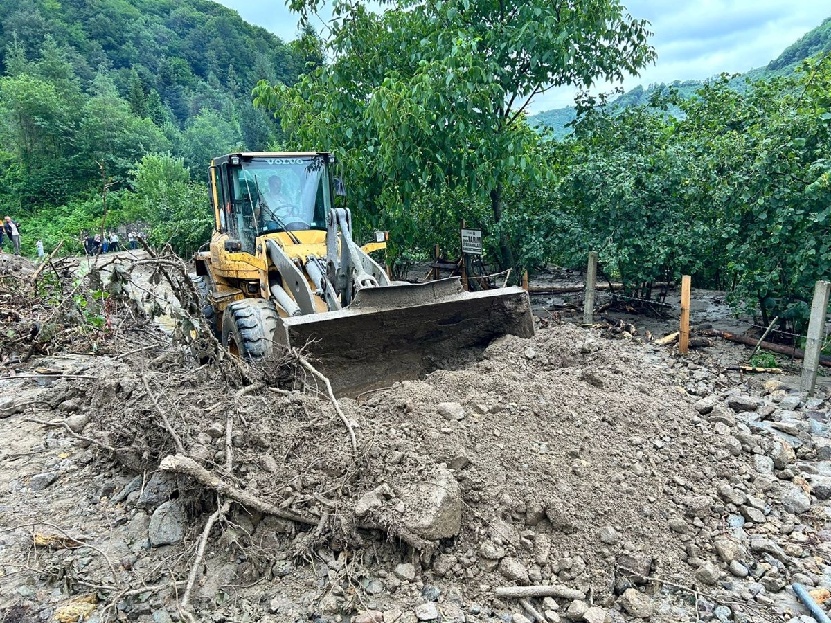 Ordu'da sel ve heyelan: Yaşlı kadın hayatını kaybetti