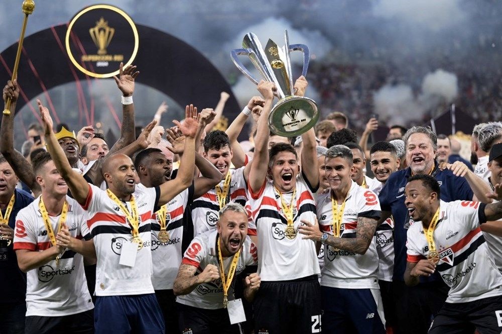 Dünyanın en büyük takımları açıklandı: Galatasaray, Fenerbahçe ve Beşiktaş da listede - 5