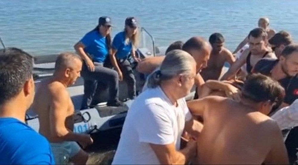 Denizde panik anları: Yüzerken beyin kanaması geçirdi - 2