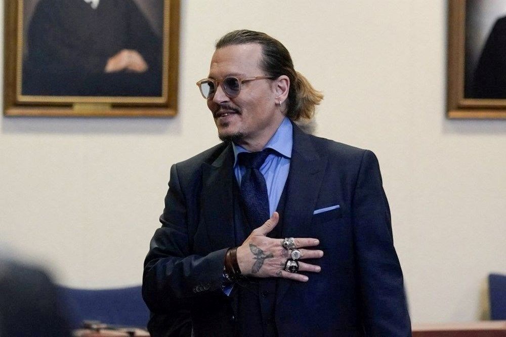 Johnny Depp Rihanna'nın iç çamaşırı markasının defilesinde yürüyecek - 5