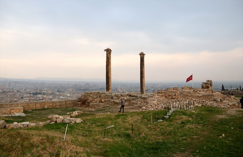 Urfa'nın tarihi kalesi gün yüzüne çıkarılıyor - 6