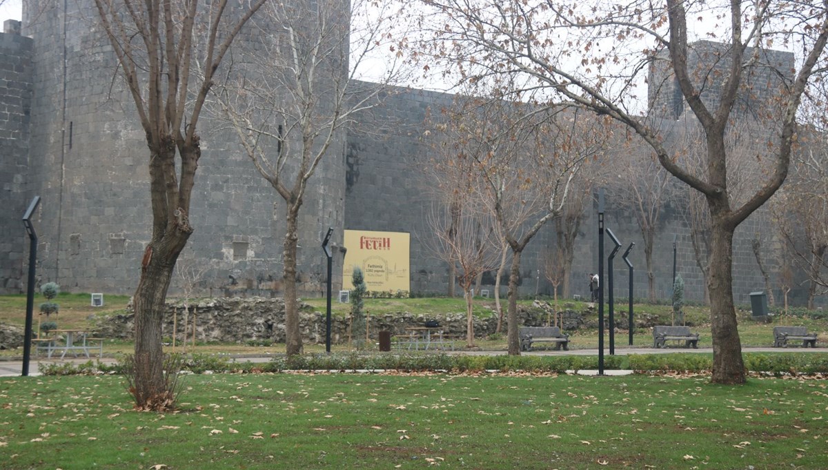 Diyarbakır’da birçok noktada ‘Namazgah’ olduğu ortaya çıktı Diyarbakır’da birçok noktada ‘Namazgah’ olduğu ortaya çıktı