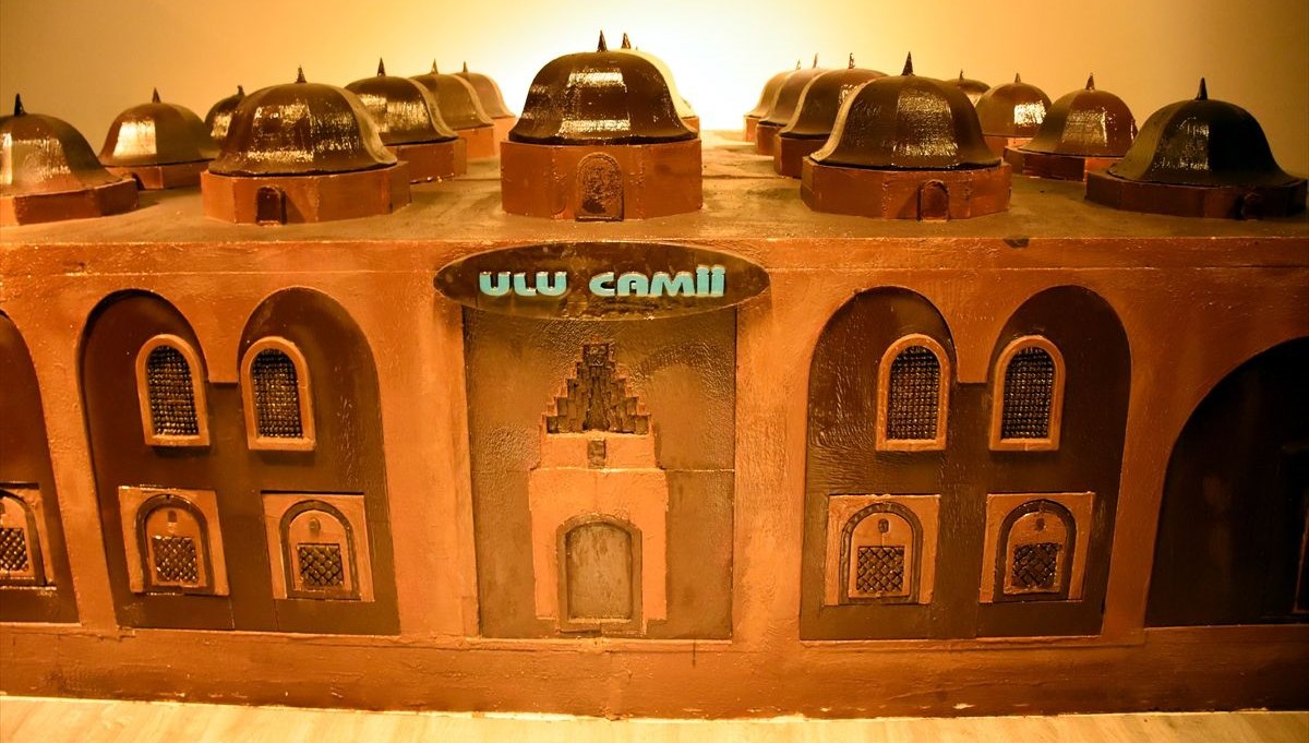 Bursa'nın en tatlı müzesi: 8 ton çikolata kullanıldı (Bursa Çikolata Müzesi)