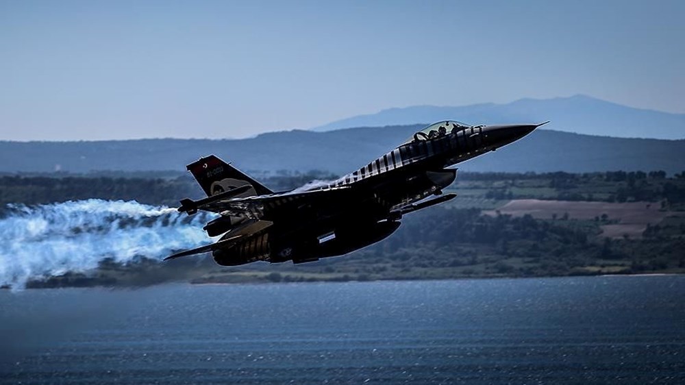 SOLOTÜRK'ün 18 Mart Gösteri Uçuşları: Çanakkale Semalarında Zafer Coşkusu! 73 kW