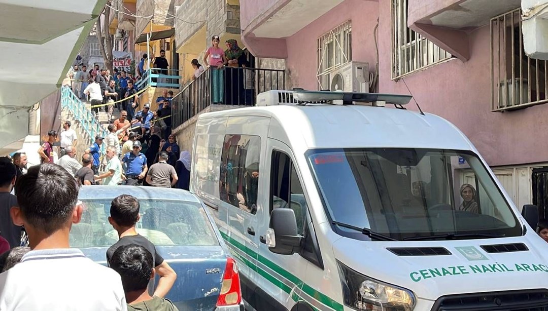 Şanlıurfa'da korkunç olay: Anne ve babası ölü bulundu, beş yaşındaki Dicle kayıp