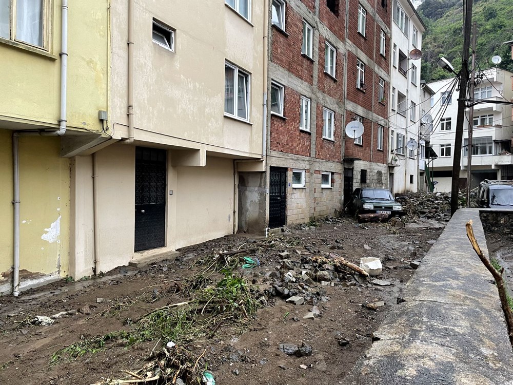 Giresun'da sel ve heyelan: Bir kişi kayıp - 15