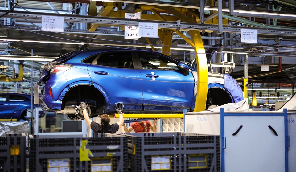 Ford Puma'nın tamamen elektrikli modeli bu fabrikada üretilecek...