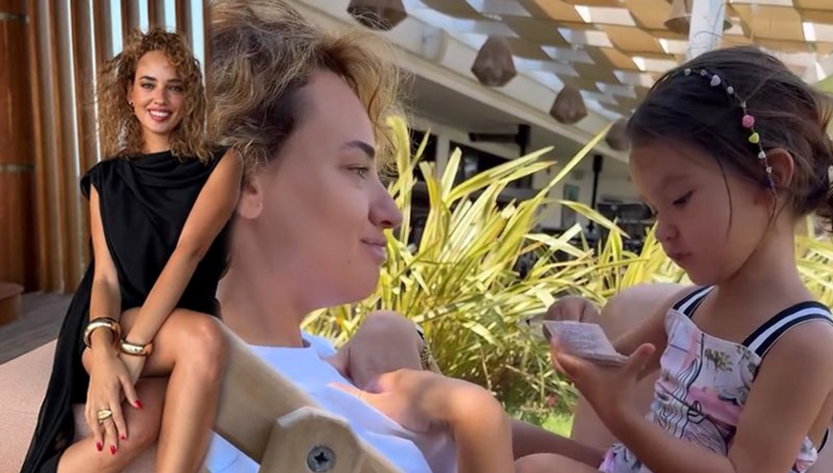 Seda Bakan'dan küçük kızı Ela ile yeni paylaşım