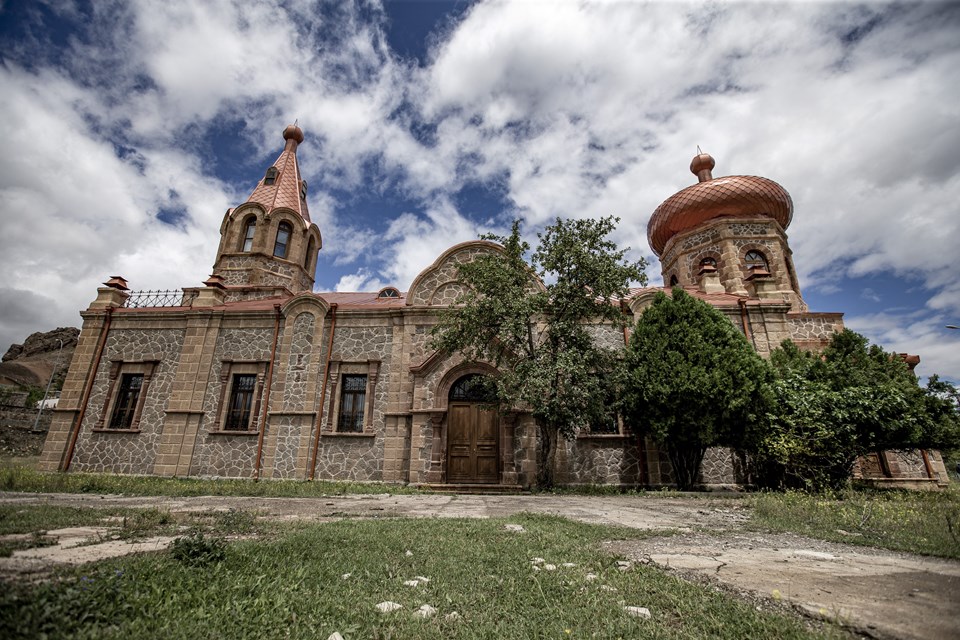 Erzurum'daki tarihi Rus kilisesi eski resimlerine bakılarak restore edildi - 1