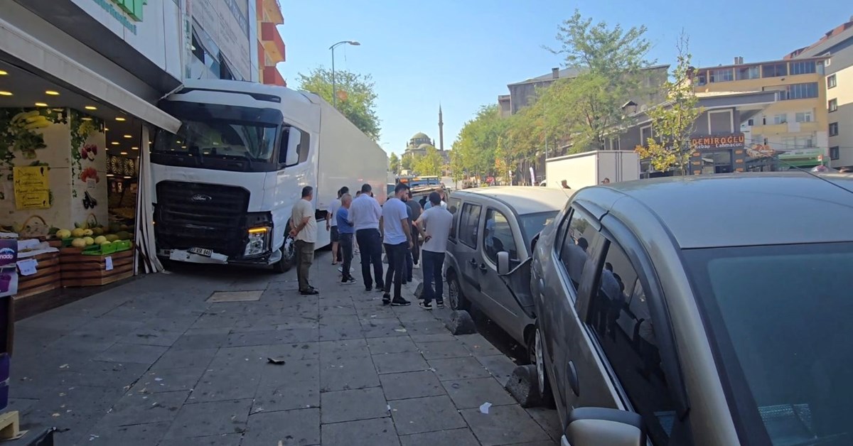 k_KMFRQX1kuSv5cG7vXY3w.jpg
