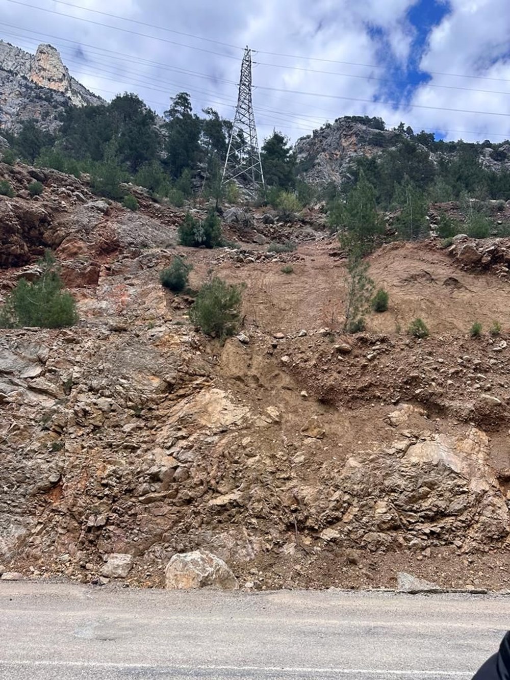 4 öğretmenin öldüğü kazada bilirkişi raporu: 2 kurum kusurlu - 7