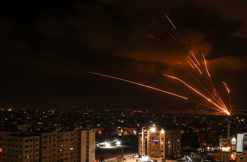 Tansiyon yükseldi: İsrail saldırılarının ardından Gazze'den roketler fırlatıldı - 3