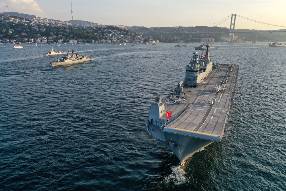 100. yılda 100 gemiyle boğaz geçişi | SOLOTÜRK ve Türk Yıldızları'ndan 100. yıl uçuşu - 12