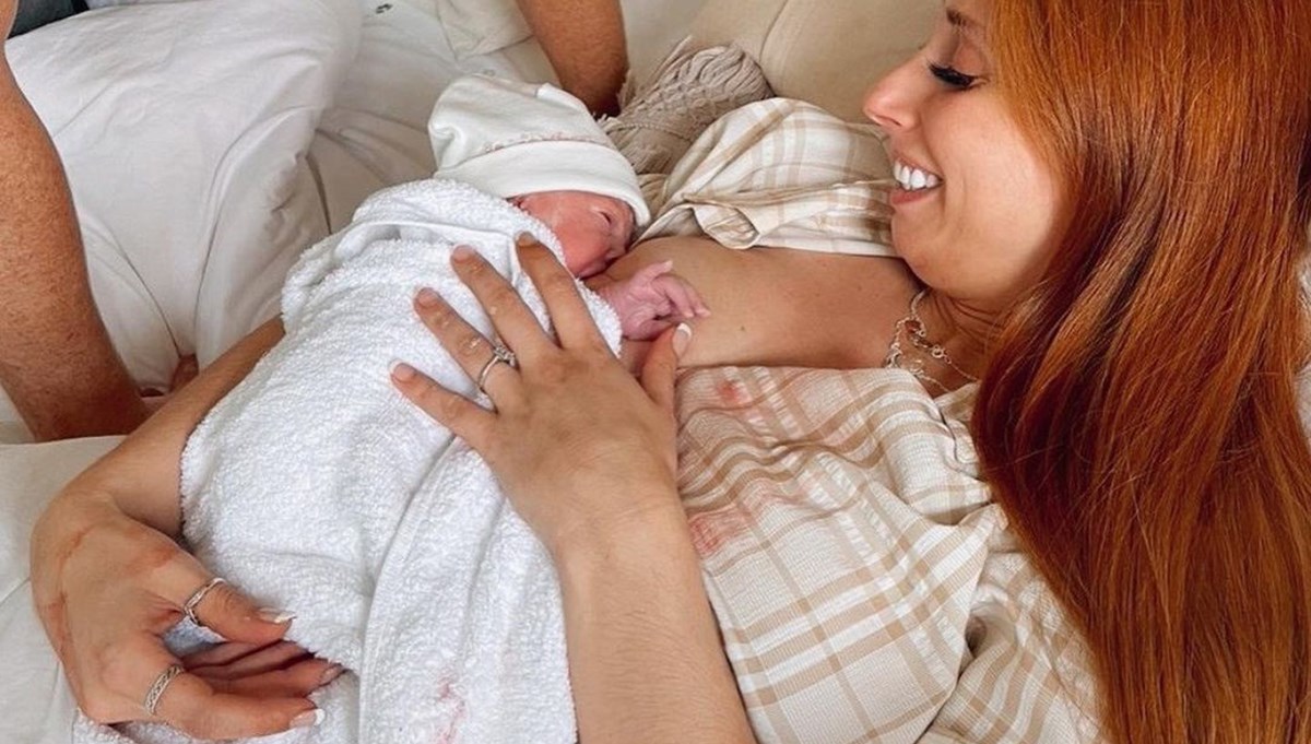 Stacey Solomon dördüncü kez anne oldu