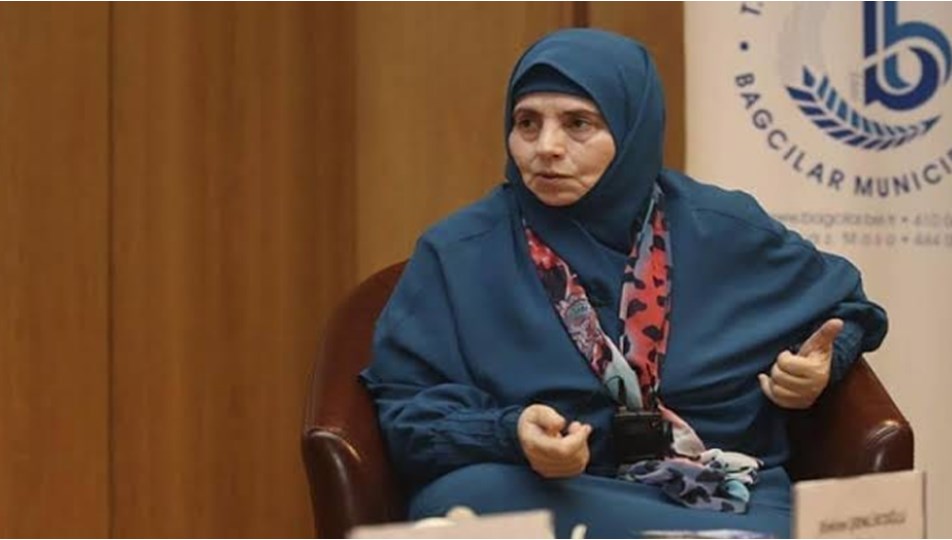 Emine Şenlikoğlu kimdir, kaç yaşında ve nereli?
