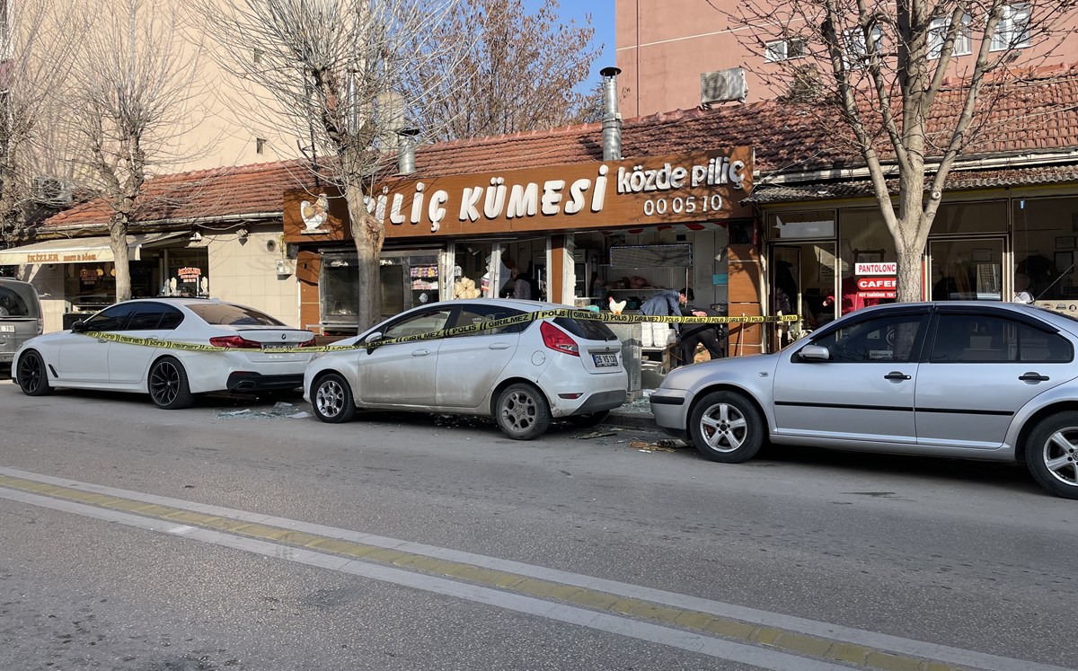 Polis, hasar oluşan iş yeri çevresinde güvenlik önlemi aldı.