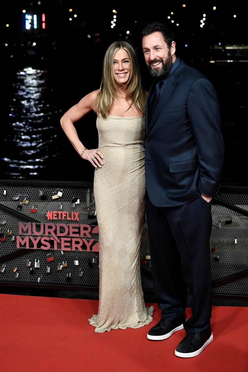 Jennifer Aniston yeni filminin prömiyerinde şıklığıyla tam not aldı - 1