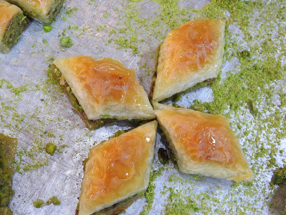 Türkiye'nin Lezzet Hazinesi: Göz Ziyafetinden Damak Çatlatan Lezzetlere 75