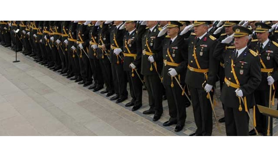 TSK: 347 general ve amiral görev yapıyor
