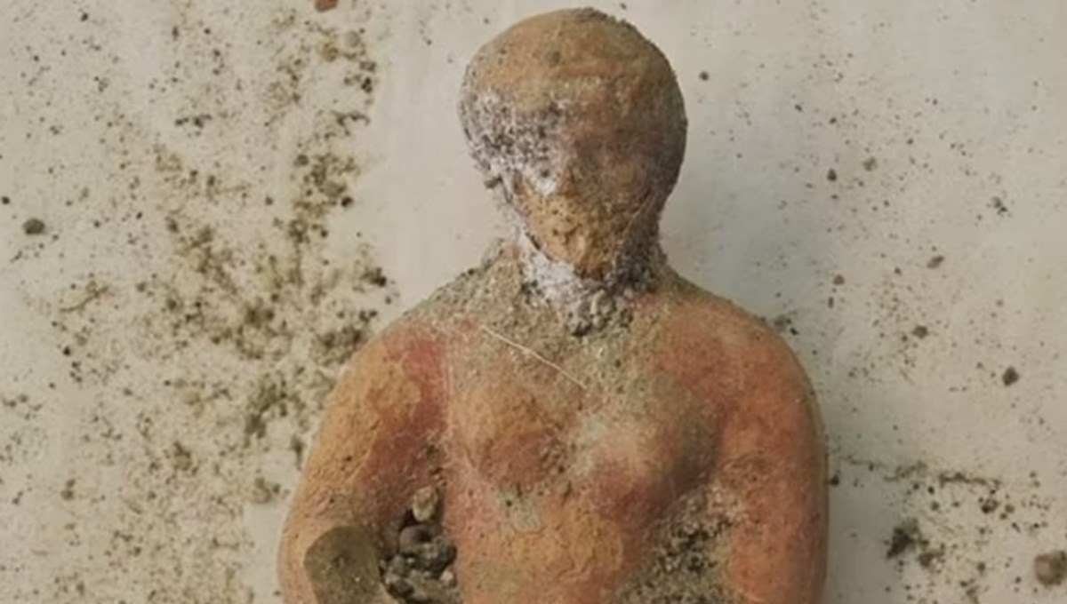 Antik Roma'nın Pompeii şehrinde İsa'nın doğumunu gösteren heykeller keşfedildi