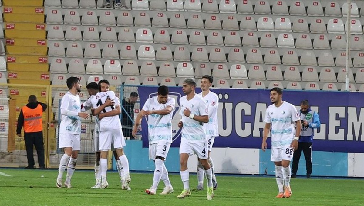 Erzurumspor transfer yasağı borçlarını ödedi Erzurumspor transfer yasağı borçlarını ödedi