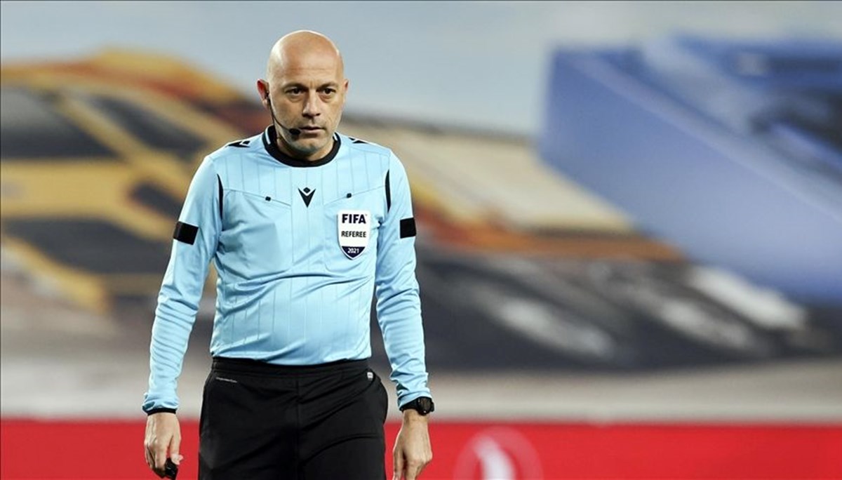 Türkiye Futbol Federasyonu'ndan Cüneyt Çakır'a tebrik Türkiye Futbol Federasyonu'ndan Cüneyt Çakır'a tebrik