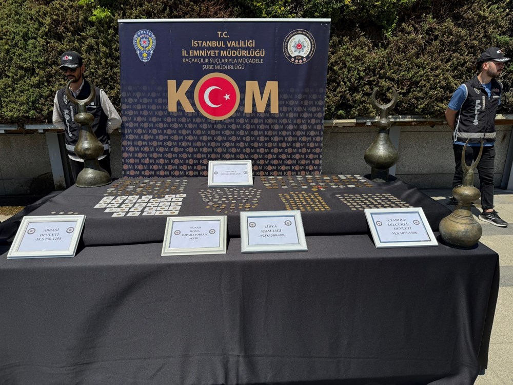 İstanbul'da tarihi eser operasyonu: Padişah fermanları ele geçirildi 77 knVvpZw3BUO NAKC2PPB7g