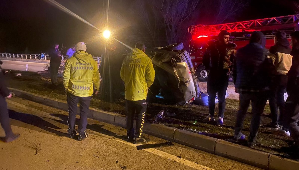 Halı saha maçı dönüşü kaza: 5 kişi yaralandı