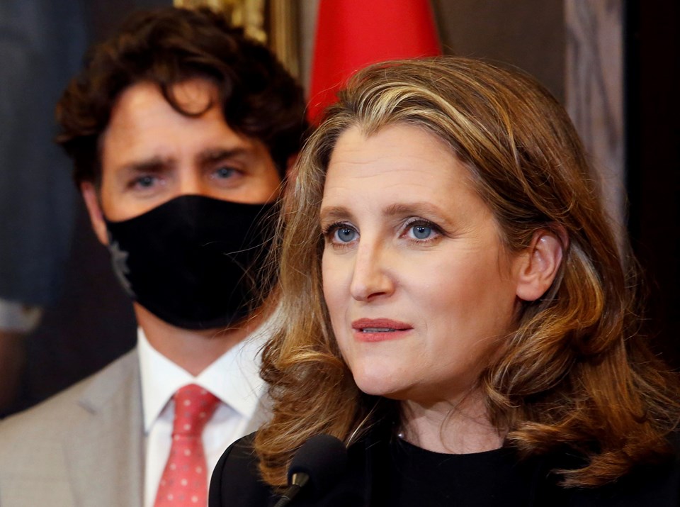 Kanada tarihinde ilk kez bir kadın maliye bakanı oldu - 1