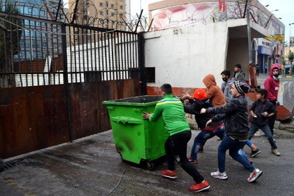 Lübnan'da protestolar şiddetleniyor: 226 yaralı - 3