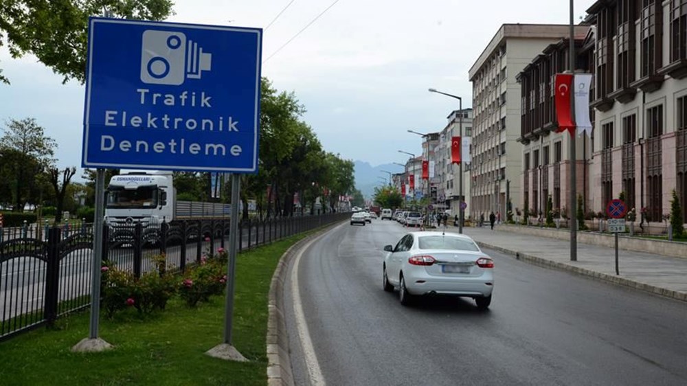 Yola çıkacaklar dikkat... Sabit radar noktaları belli oldu - 1