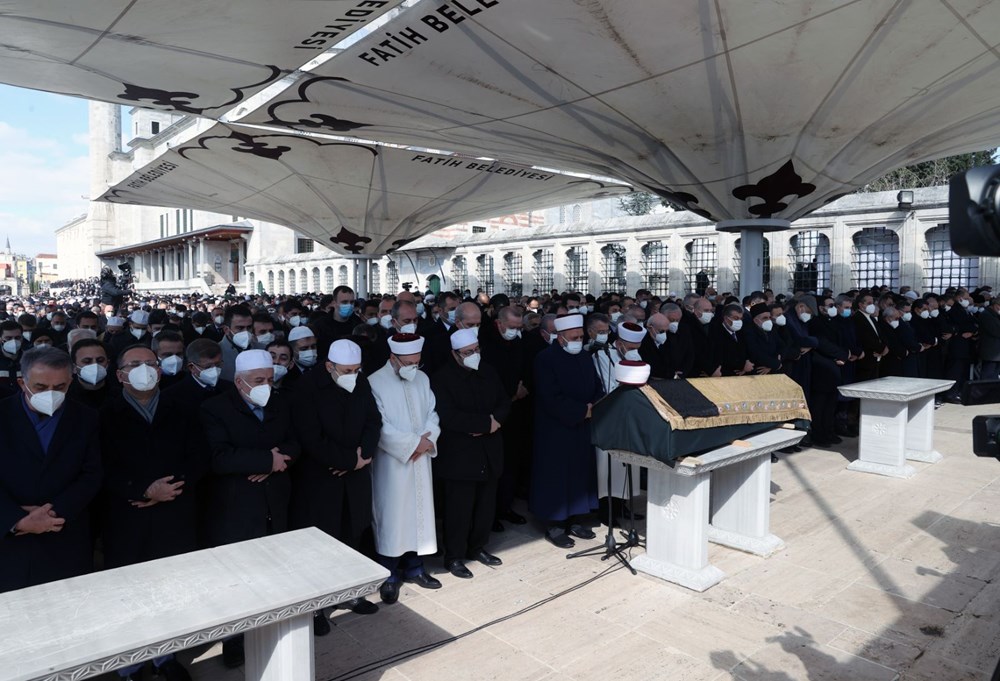 Hadis alimi Muhammed Emin Saraç son yolculuğuna uğurlandı - 3