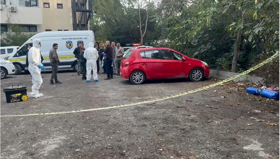 Hastane otoparkında 10 günlük ceset bulundu