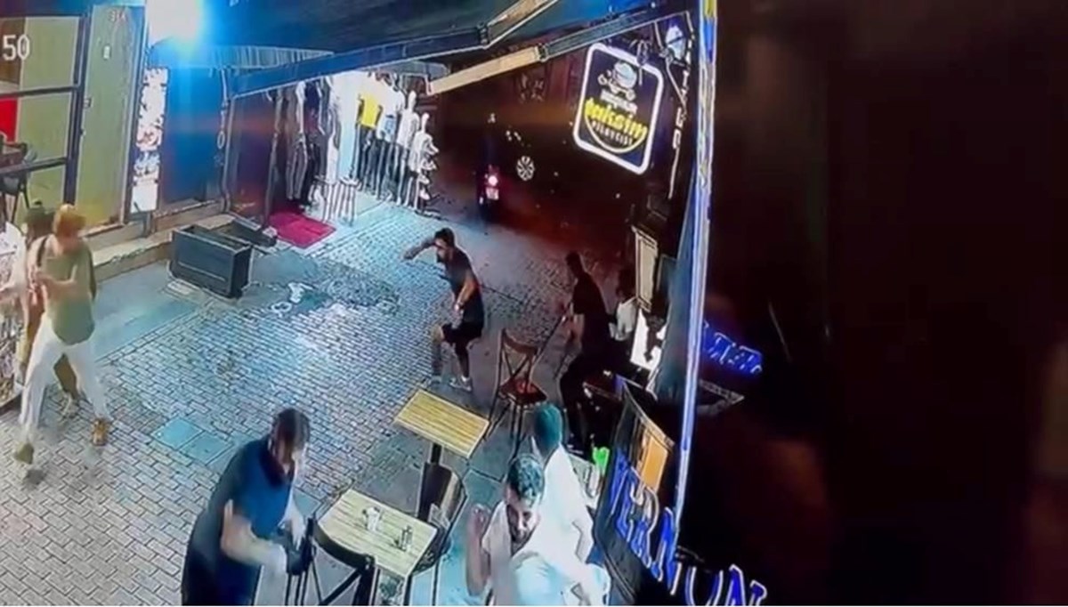 Taksim’de silahlı saldırı: Eski ortağı rakip mekanla çalışmaya başladı, motosikletli saldırı düzenletti