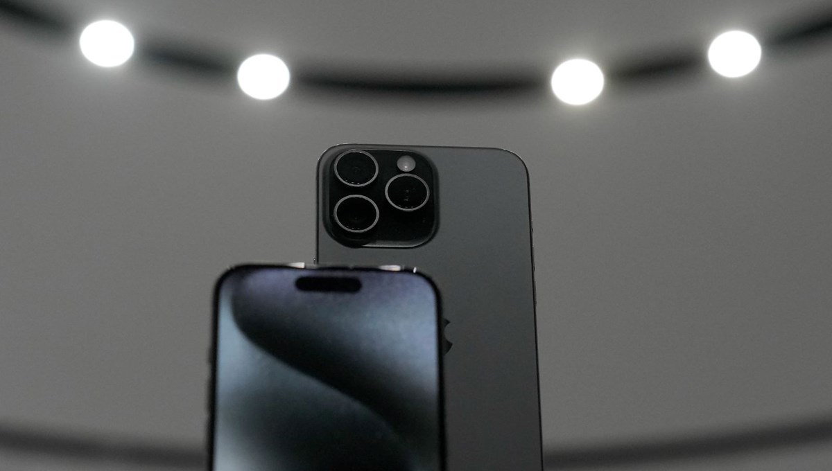 77 bin liralık iPhone 15 Pro Max'in maliyeti belli oldu 77 bin liralık iPhone 15 Pro Max'in maliyeti belli oldu