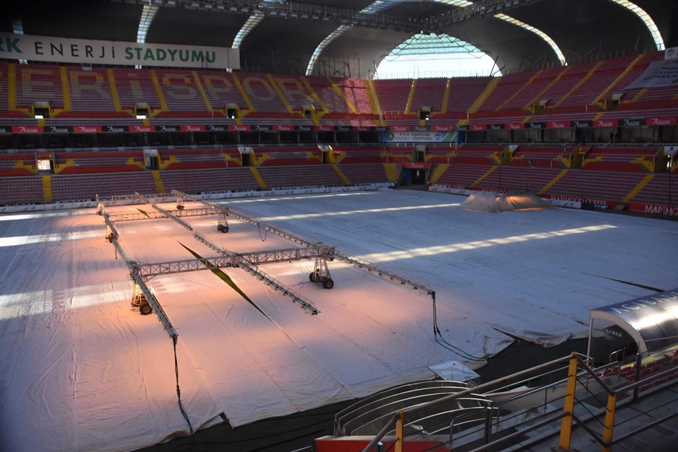 Kayserispor-Fenerbahçe maçının oynanacağı stadyum hazır hale getirildi - 1