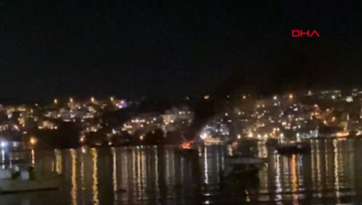 Bodrum’da botta patlama ve yangın: Kaptan denize atlayarak kurtuldu Bodrum’da botta patlama ve yangın: Kaptan denize atlayarak kurtuldu