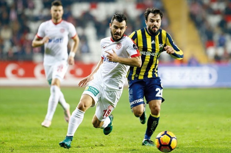 Mehmet Demirkol: Cüneyt Çakır, Fenerbahçe'ye 3 penaltı vermedi - 1