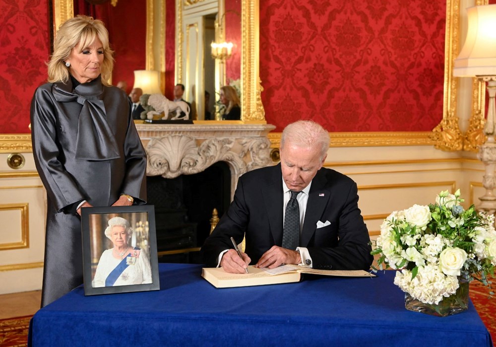 Kraliçe 2. Elizabeth'in naaşı bugün defnedilecek: Liderler cenaze için Londra'da - 6