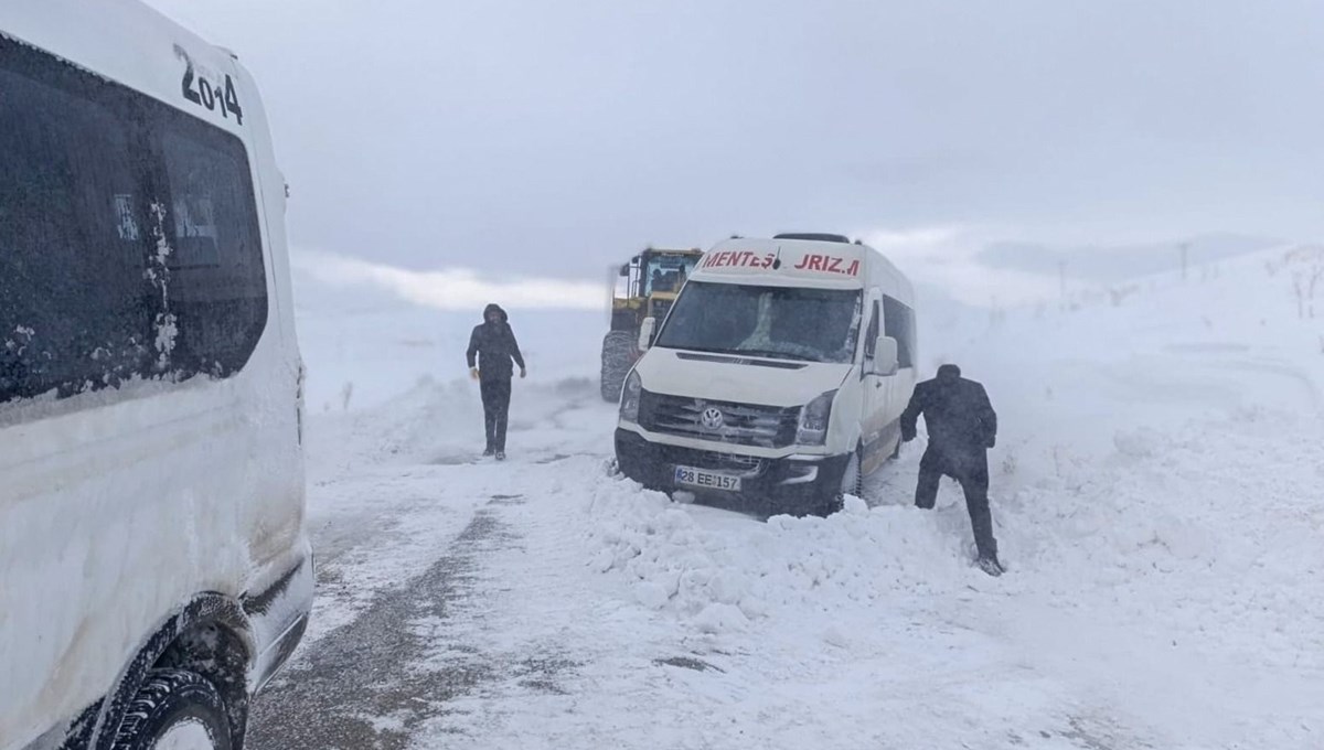 4 kentte 210 yerleşim yerine ulaşım sağlanamıyor