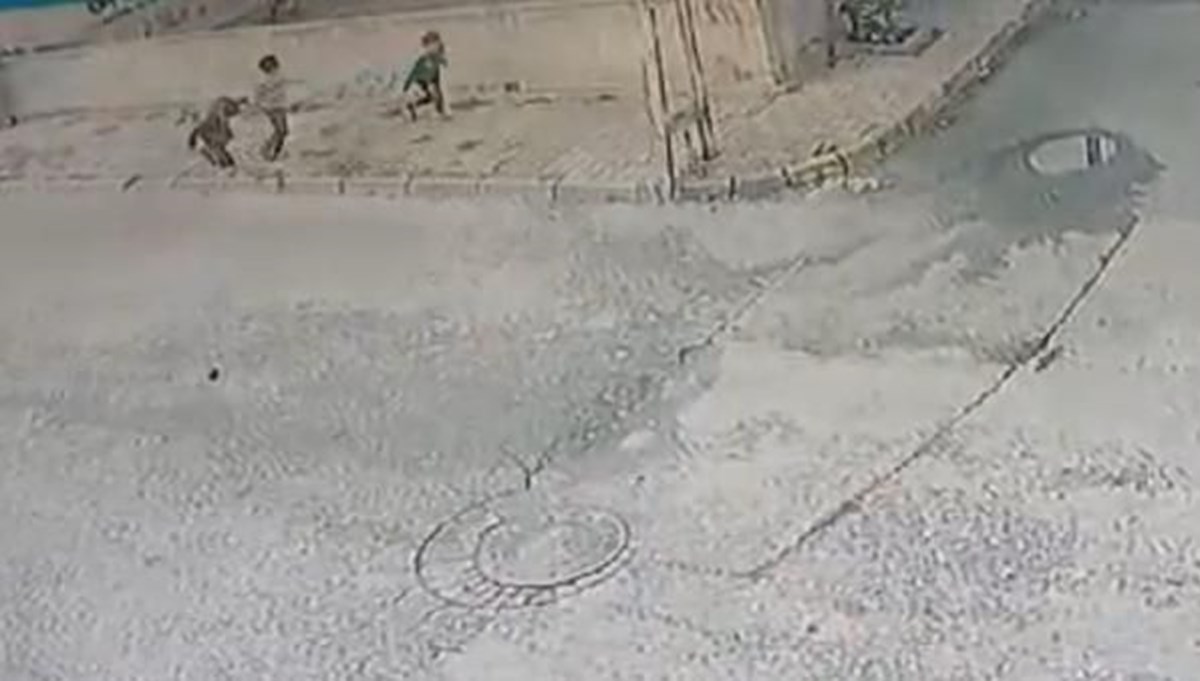 Sokakta oynuyorlardı: 3 kardeşten haber alınamıyor Sokakta oynuyorlardı: 3 kardeşten haber alınamıyor