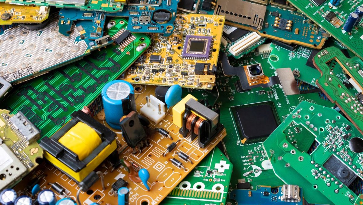 Çağımızın tehlikesi: Dünya elektronik atıklarla dolu bir çöplüğe dönüşebilir! Çağımızın tehlikesi: Dünya elektronik atıklarla dolu bir çöplüğe dönüşebilir!