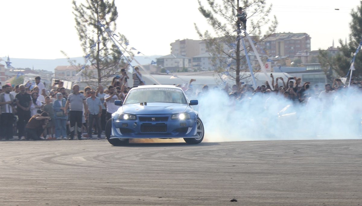 Sivas'ta drift pisti heyecanı Sivas'ta drift pisti heyecanı