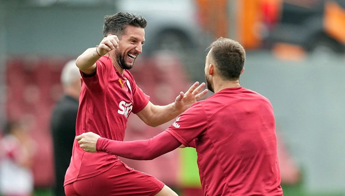Galatasaray, Antalyaspor maçı hazırlıklarını sürdürdü Galatasaray, Antalyaspor maçı hazırlıklarını sürdürdü