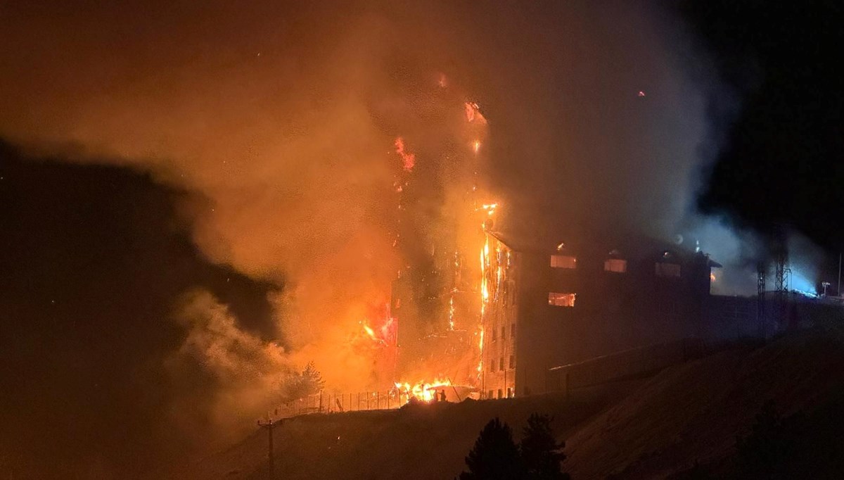 Kartalkaya Kayak Merkezi'nde otel yangını:  6 ölü, 31 yaralı