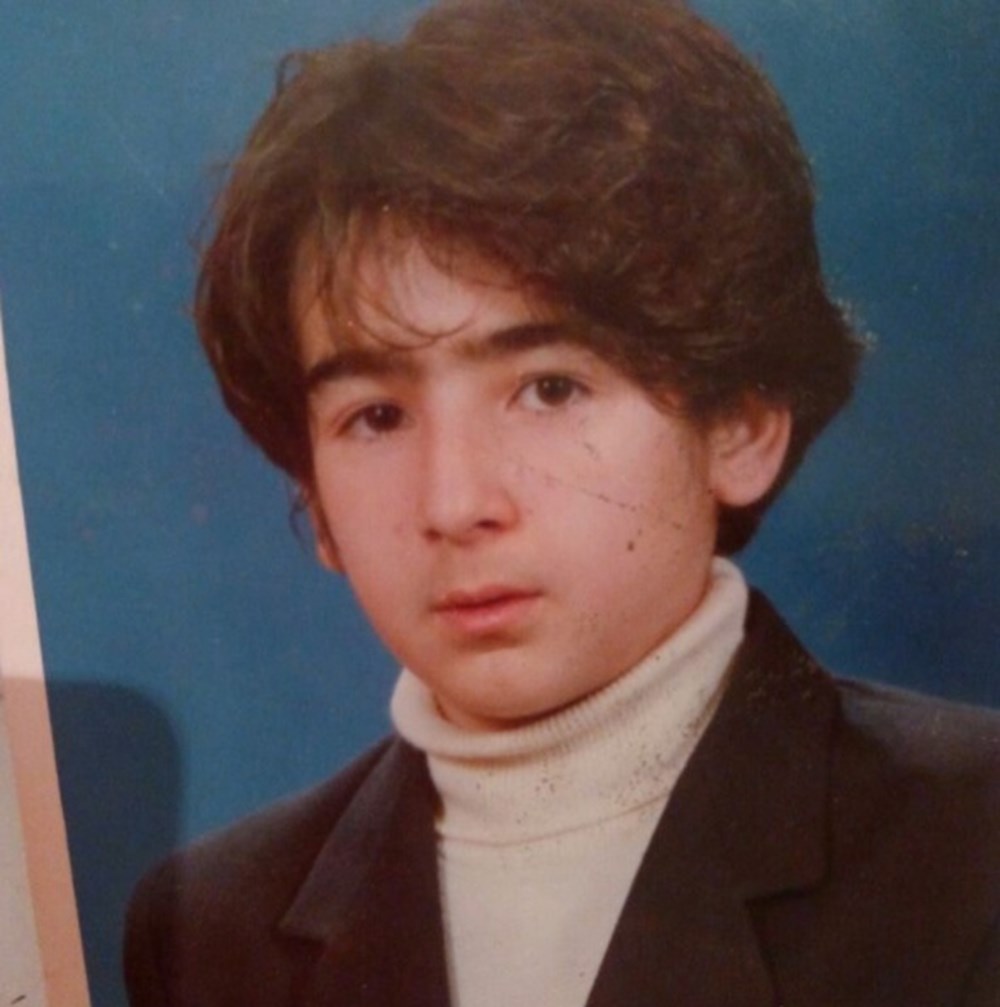 Ünlü isim geçmişe götürdü: "Oyuncu olacağını nasıl anlamadın" (Ünlülerin çocukluk ve gençlik halleri) - 605